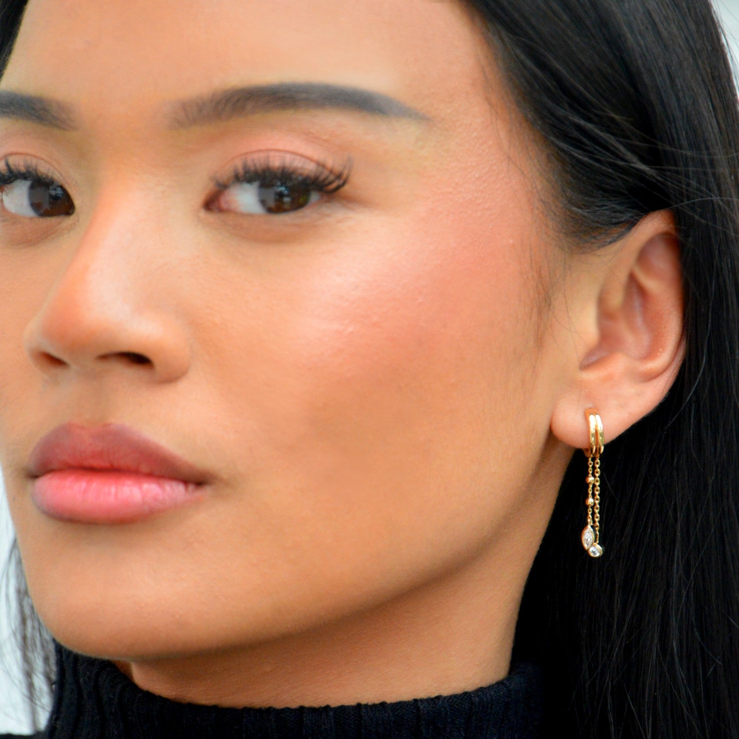 Piercing Future is Bright- Boucle d'Oreille Individuelle Pendante Plaqué Or 18K et Zirconium - 4cm