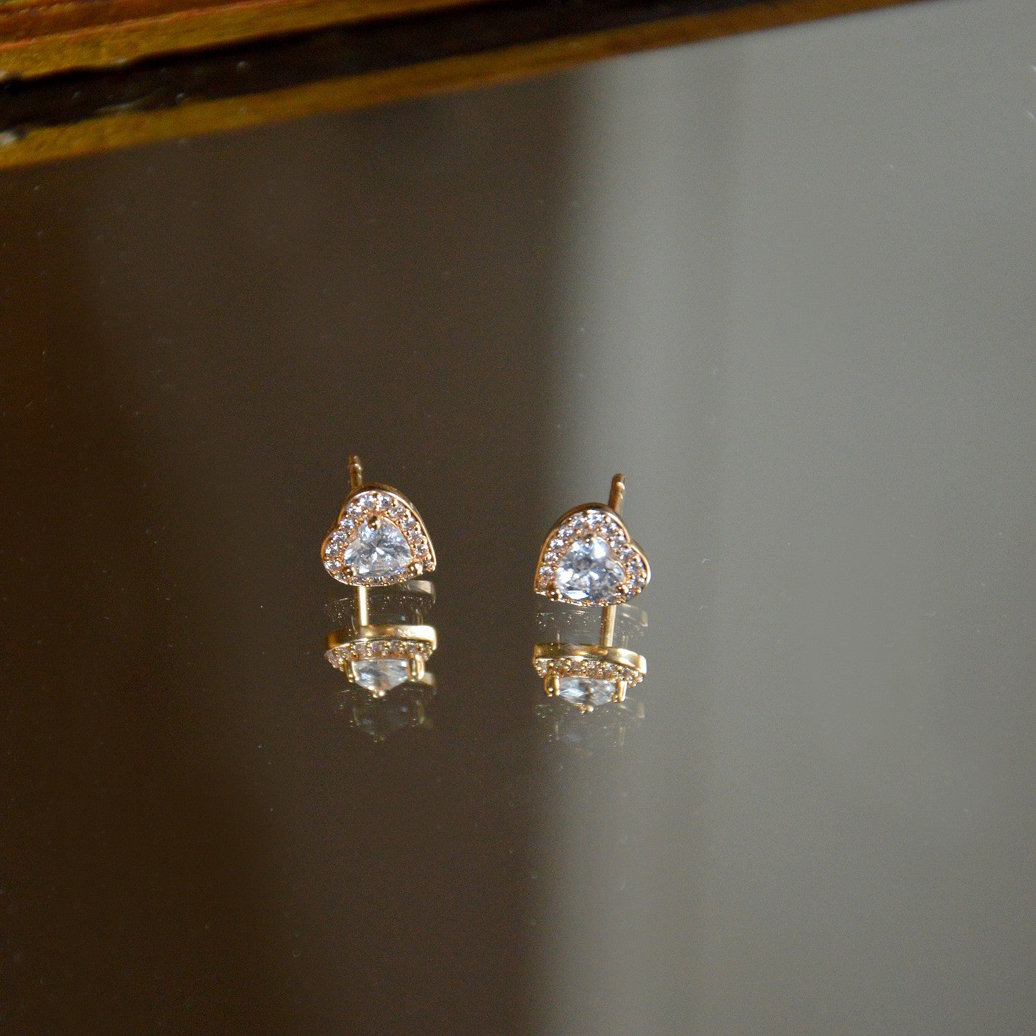 Boucles d'Oreilles Valentine - Clous d'Oreilles Cœur Plaqué Or 18K & Zirconium