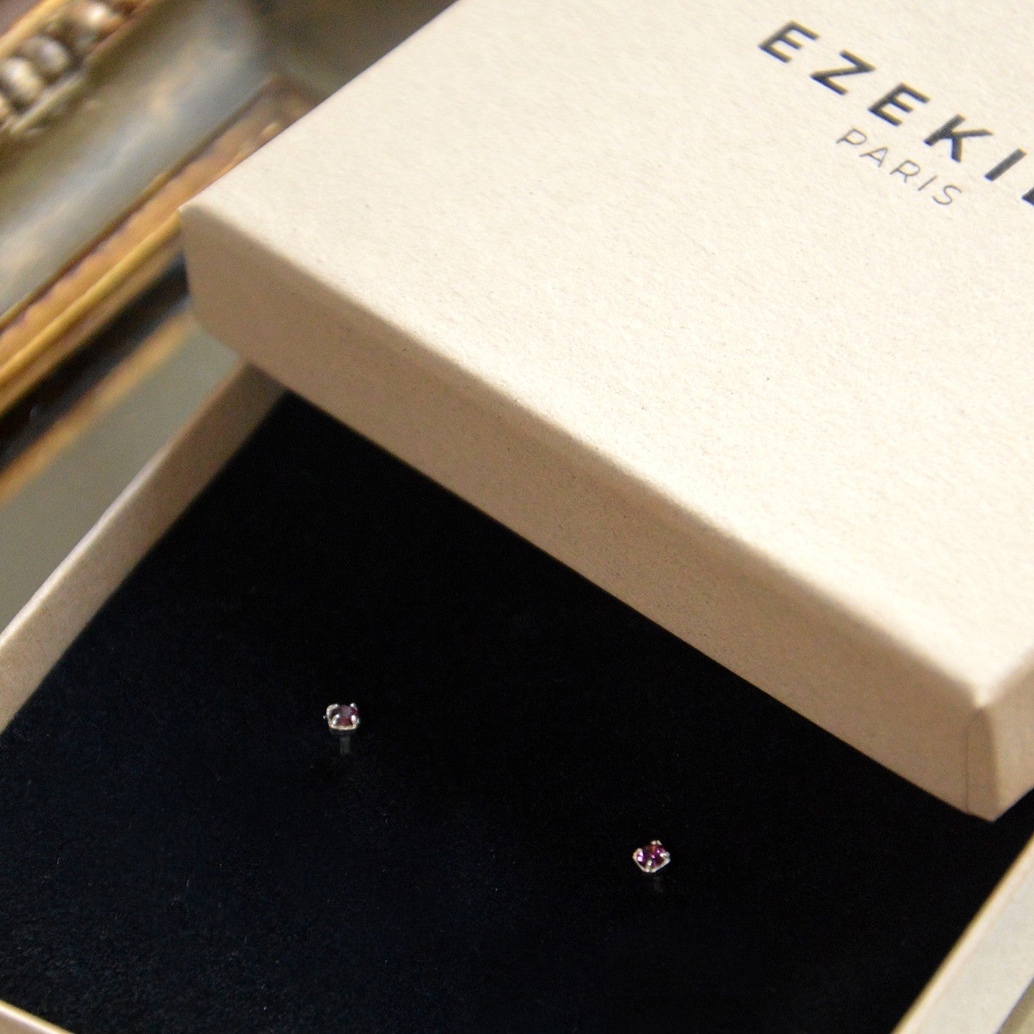 Boucles d'Oreilles Cristal Clear - Ultra Violet - Clous d'Oreilles Argent 925 Rhodié et Cristal