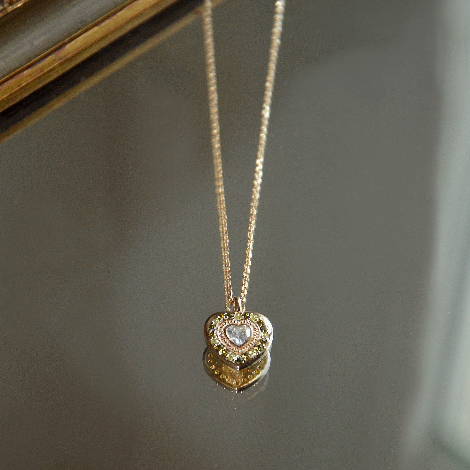 Collier Amour - Pendentif Amulette Cœur Plaqué Or 18K & Zirconium