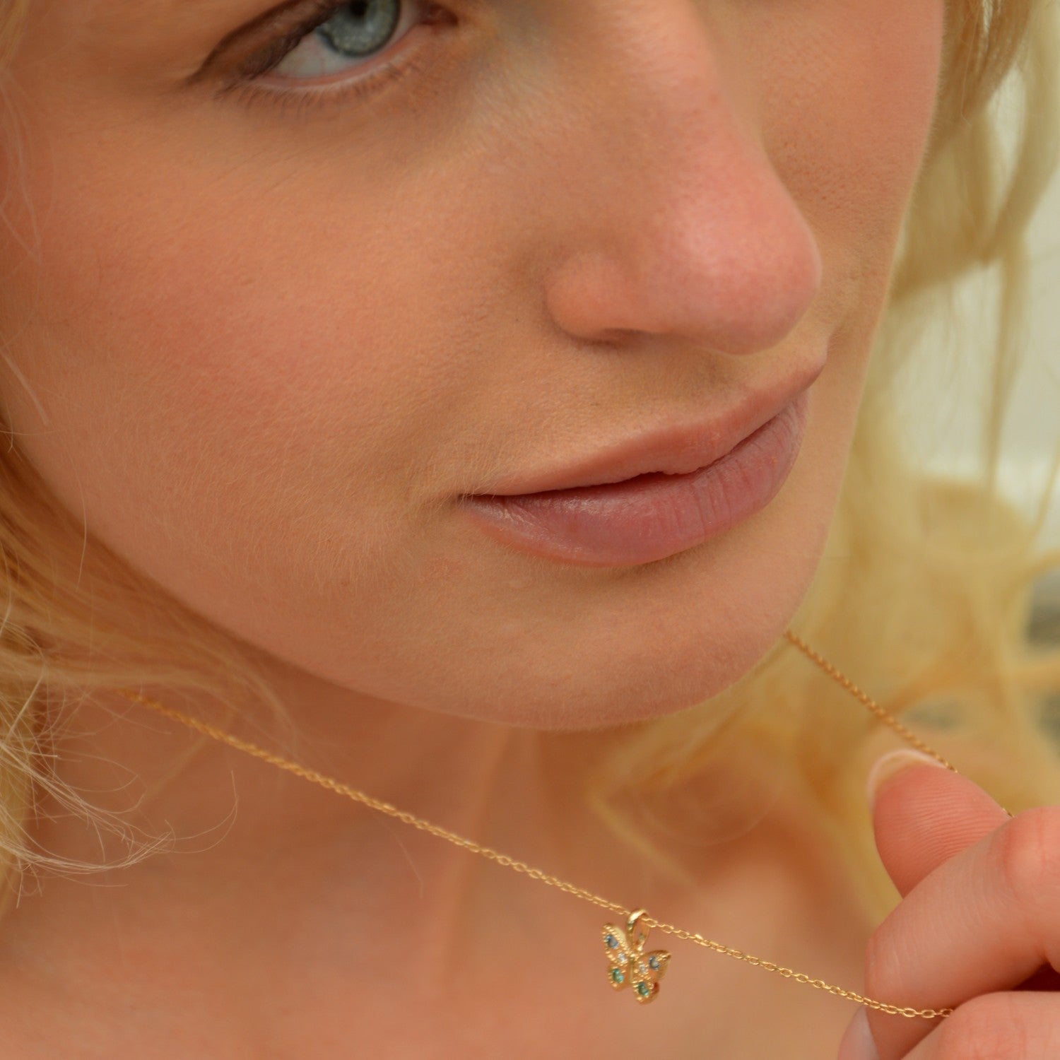 Collier Papillon - Plaqué Or 18K et Zirconium Bleu