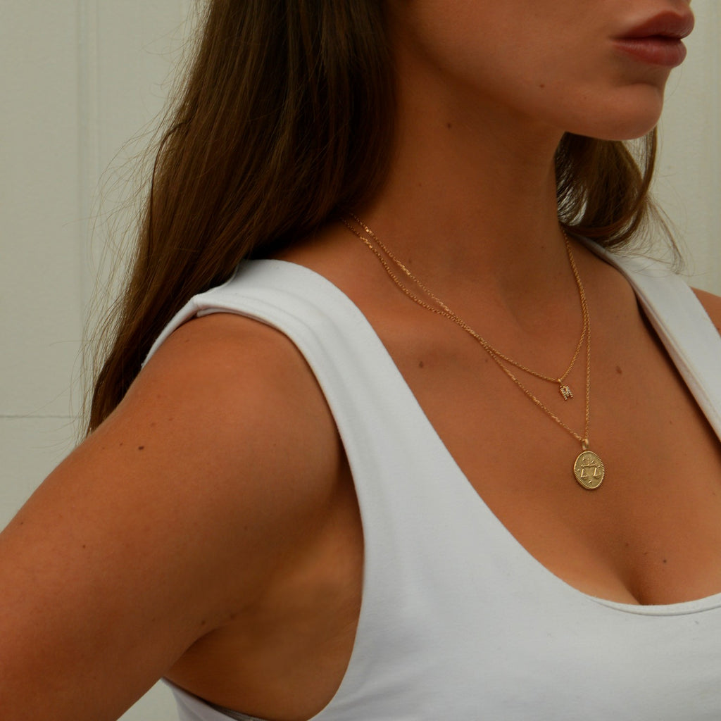 Collier Signe Astro - Chaîne et Médaille Zodiac Plaqué Or 18K