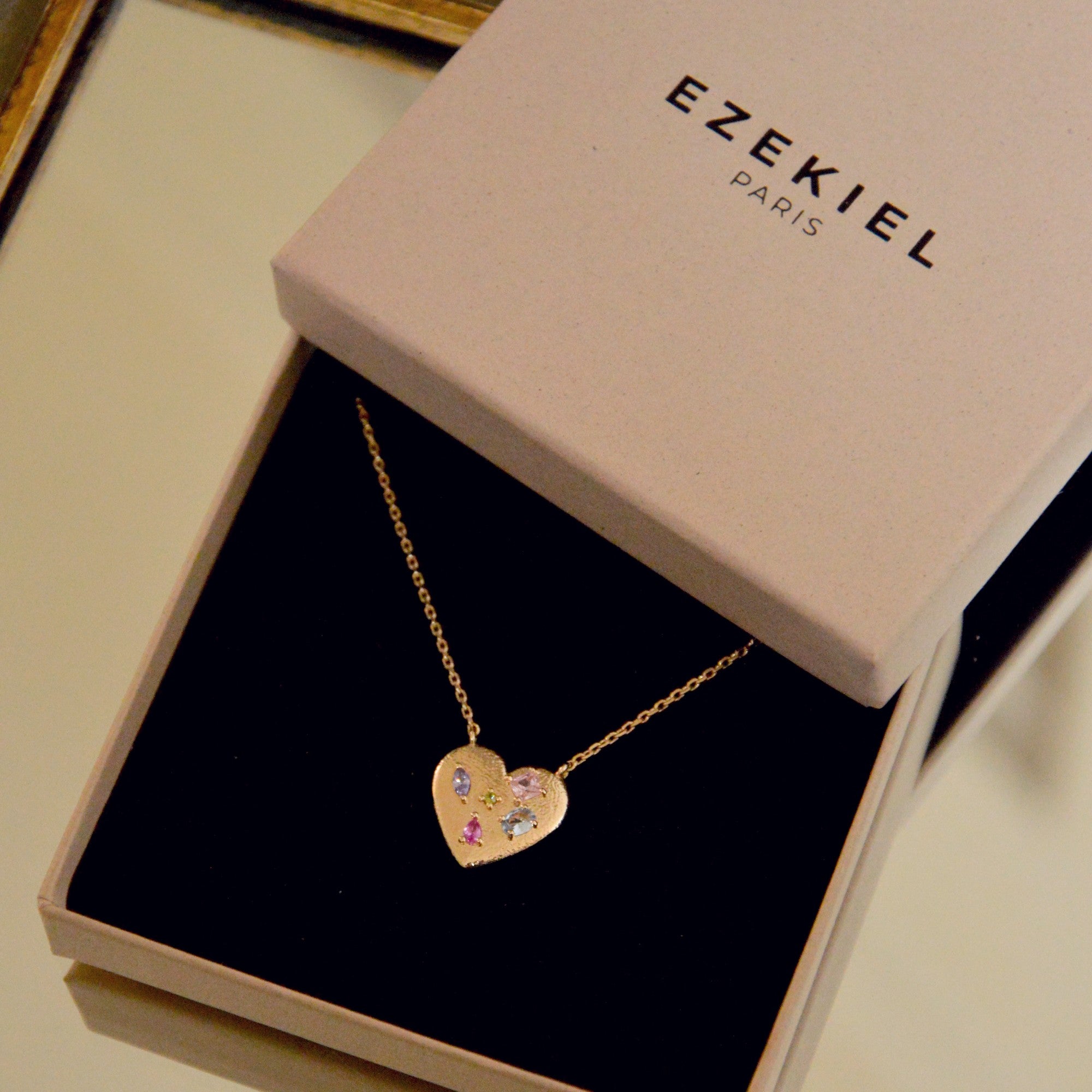 Collier Tendresse - Pendentif Cœur Plaqué Or 18K et Pavage Zirconium