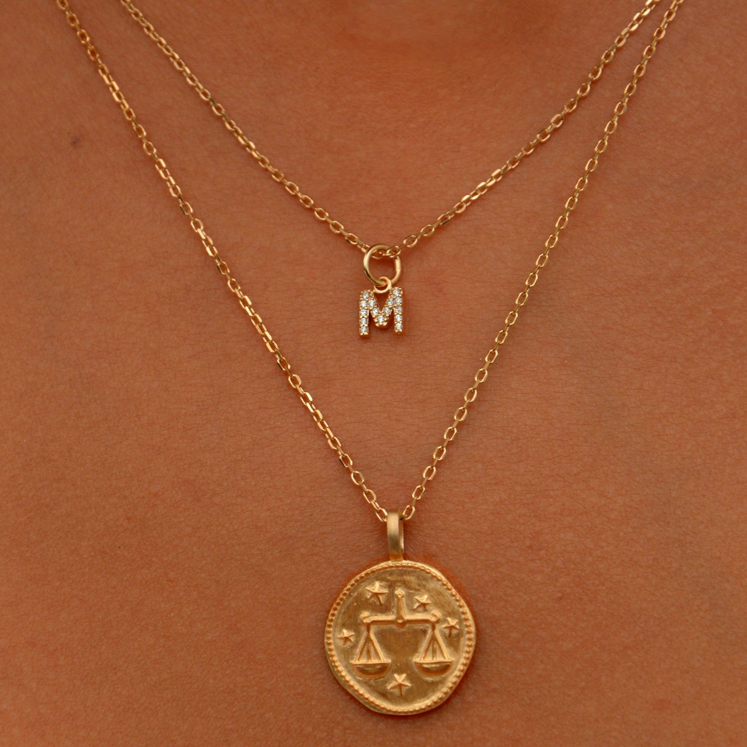 Collier Lettre A - Pendentif Initiale Prénom Plaqué Or 18K et Zirconiums