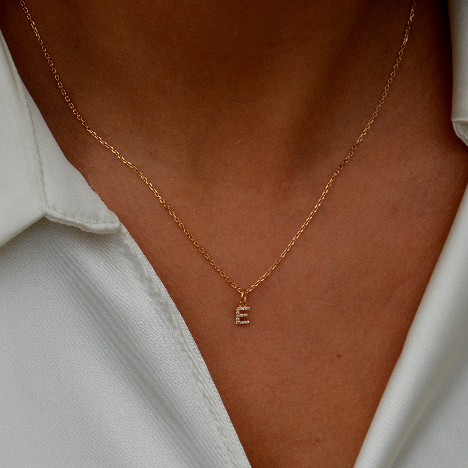 Collier Lettre Prénom - Pendentif Initiale Plaqué Or 18K et Zirconiums