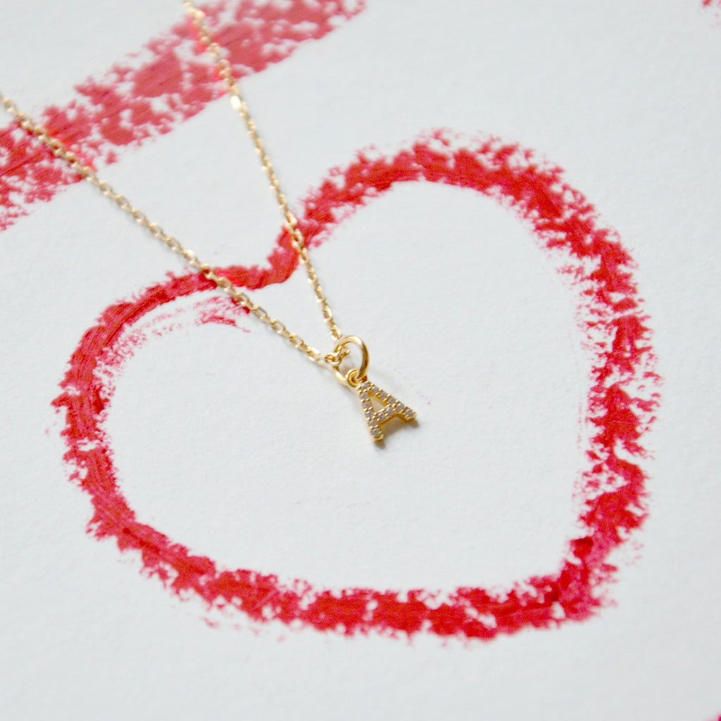 Collier Lettre Prénom - Pendentif Initiale Plaqué Or 18K et Zirconiums