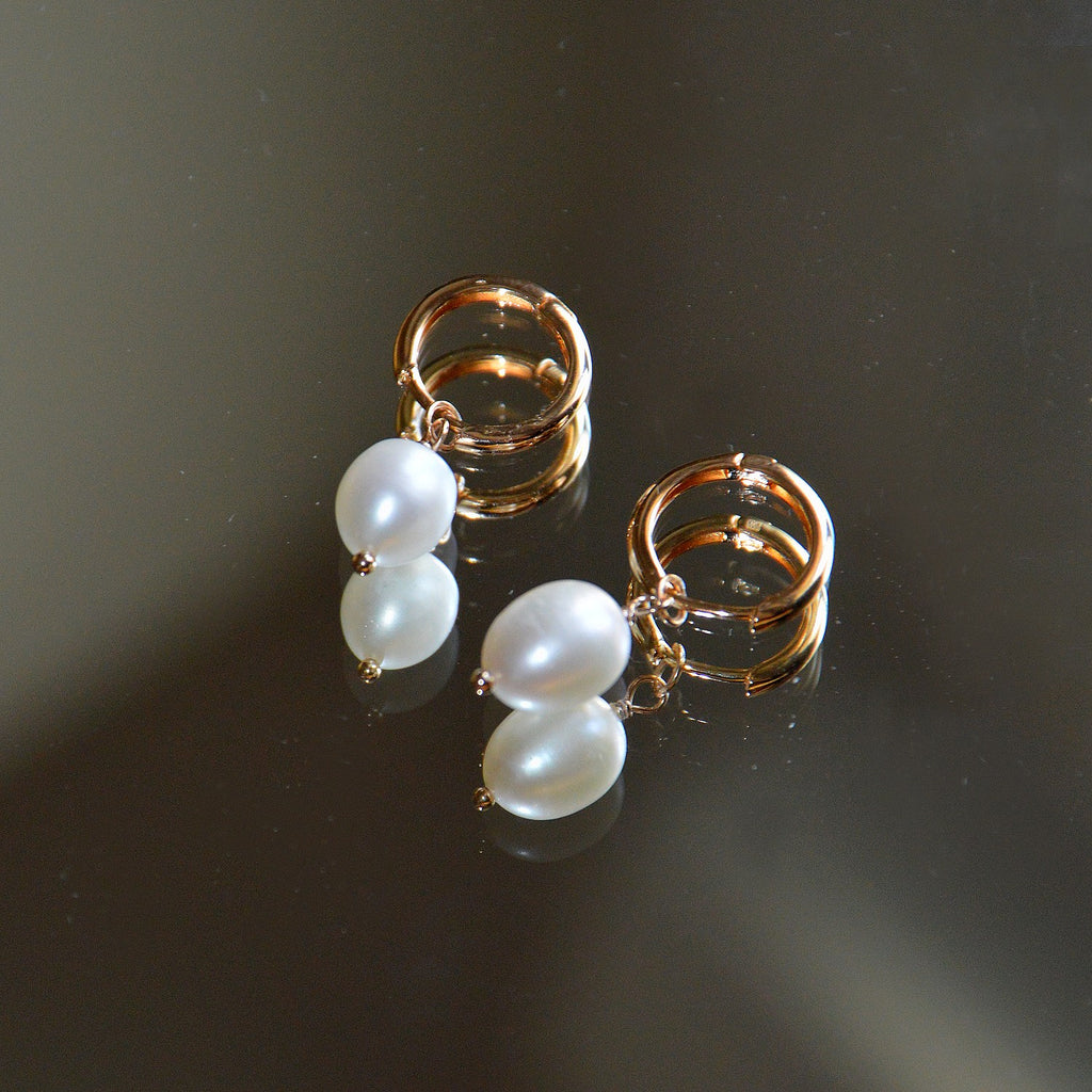 Boucles d'Oreilles Jacky - Créoles Plaqué Or 18K et Perles