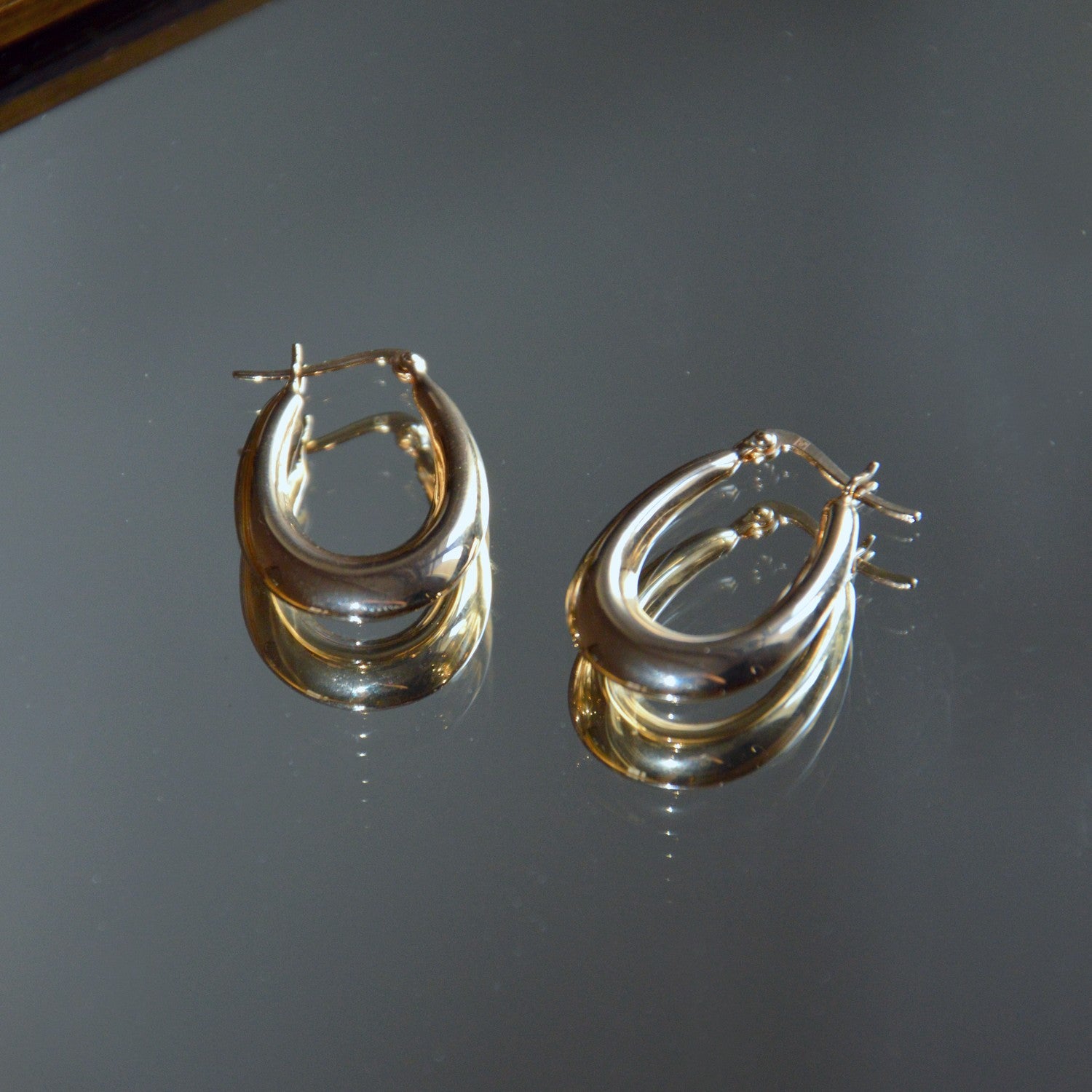 Boucles d'Oreilles Make My Day - Créoles Epaisses Plaqué Or 18K - 4cm