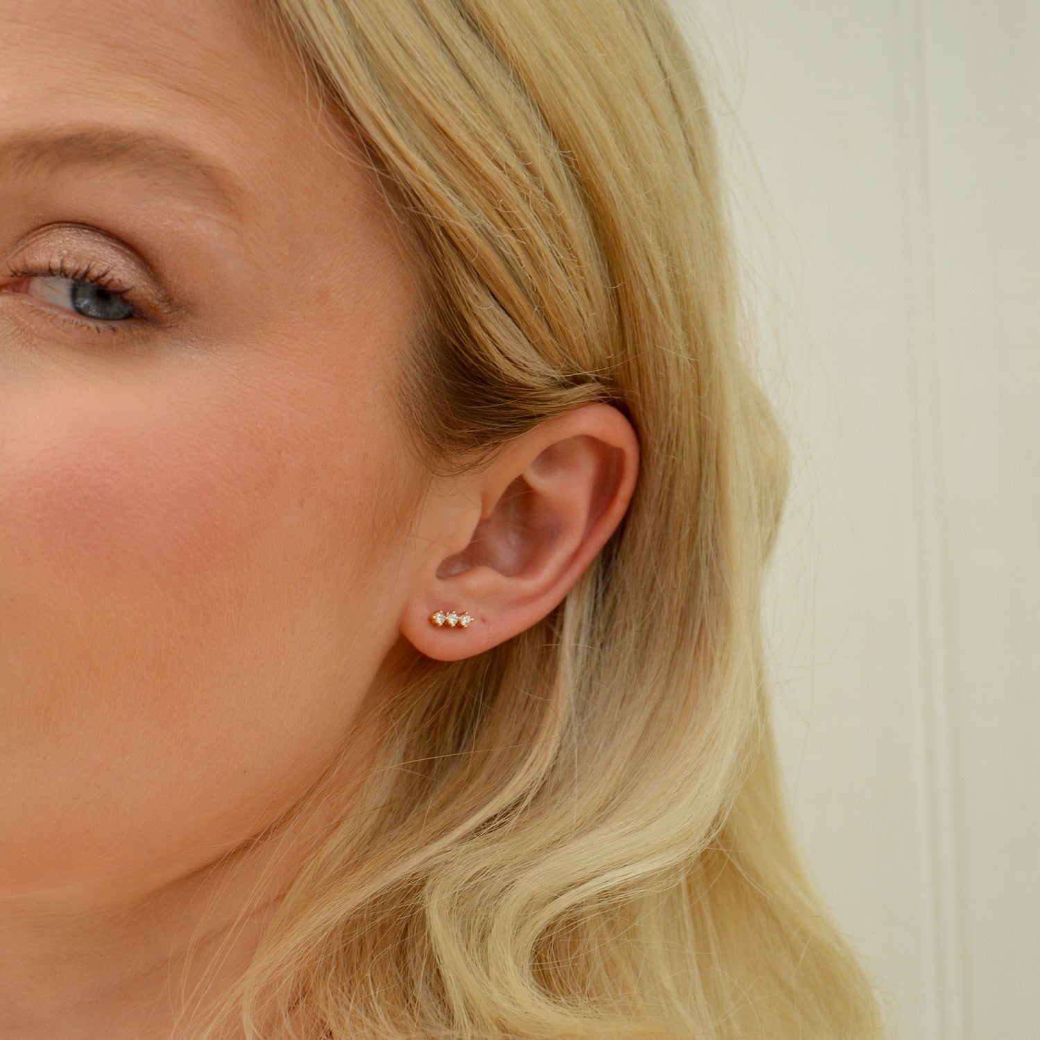 Boucle d'Oreille Individuelle Kate - Piercing Plaqué Or 18K et Zirconium - 5mm